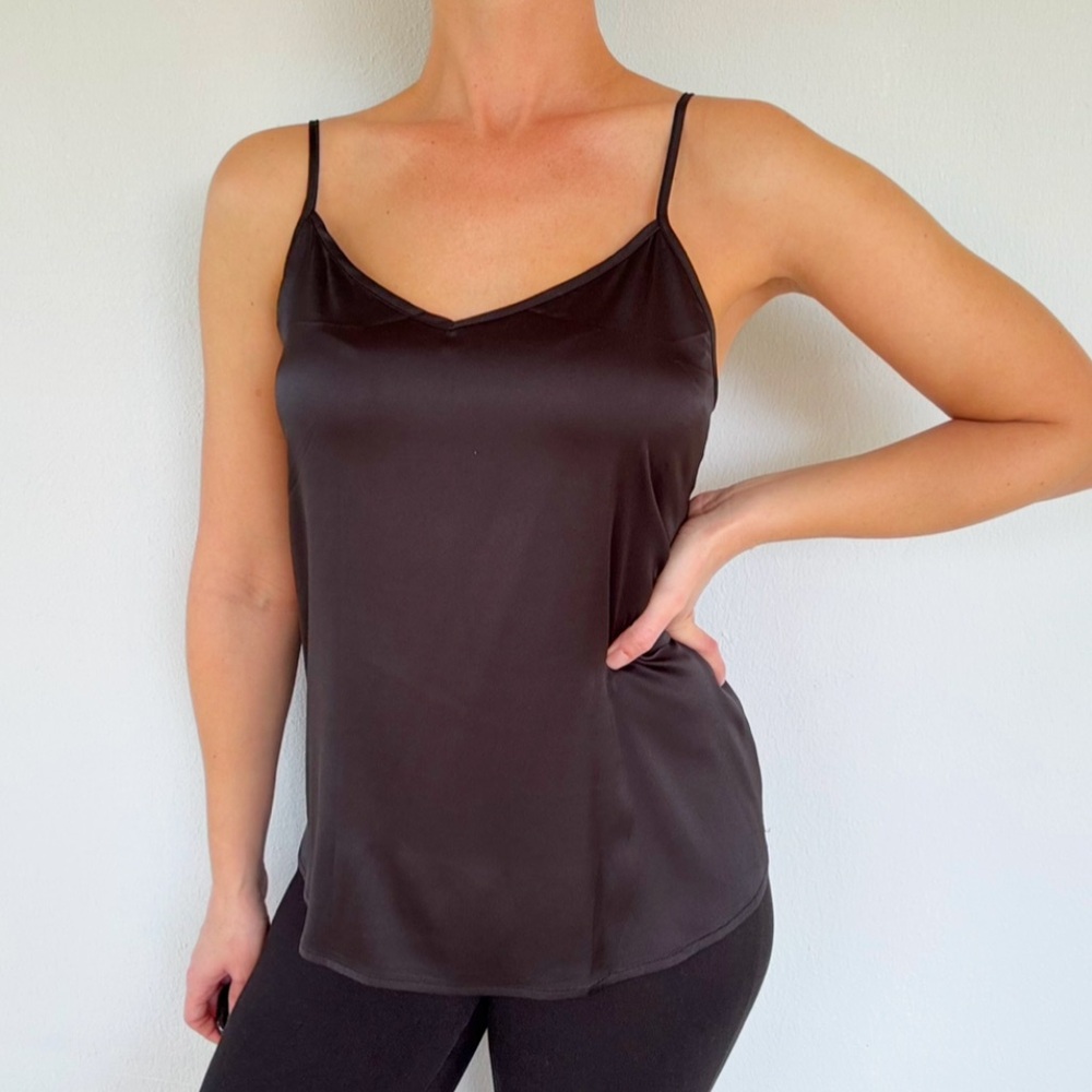 Zeagoo black satin adjustable spaghetti strap camisole tank top size XL